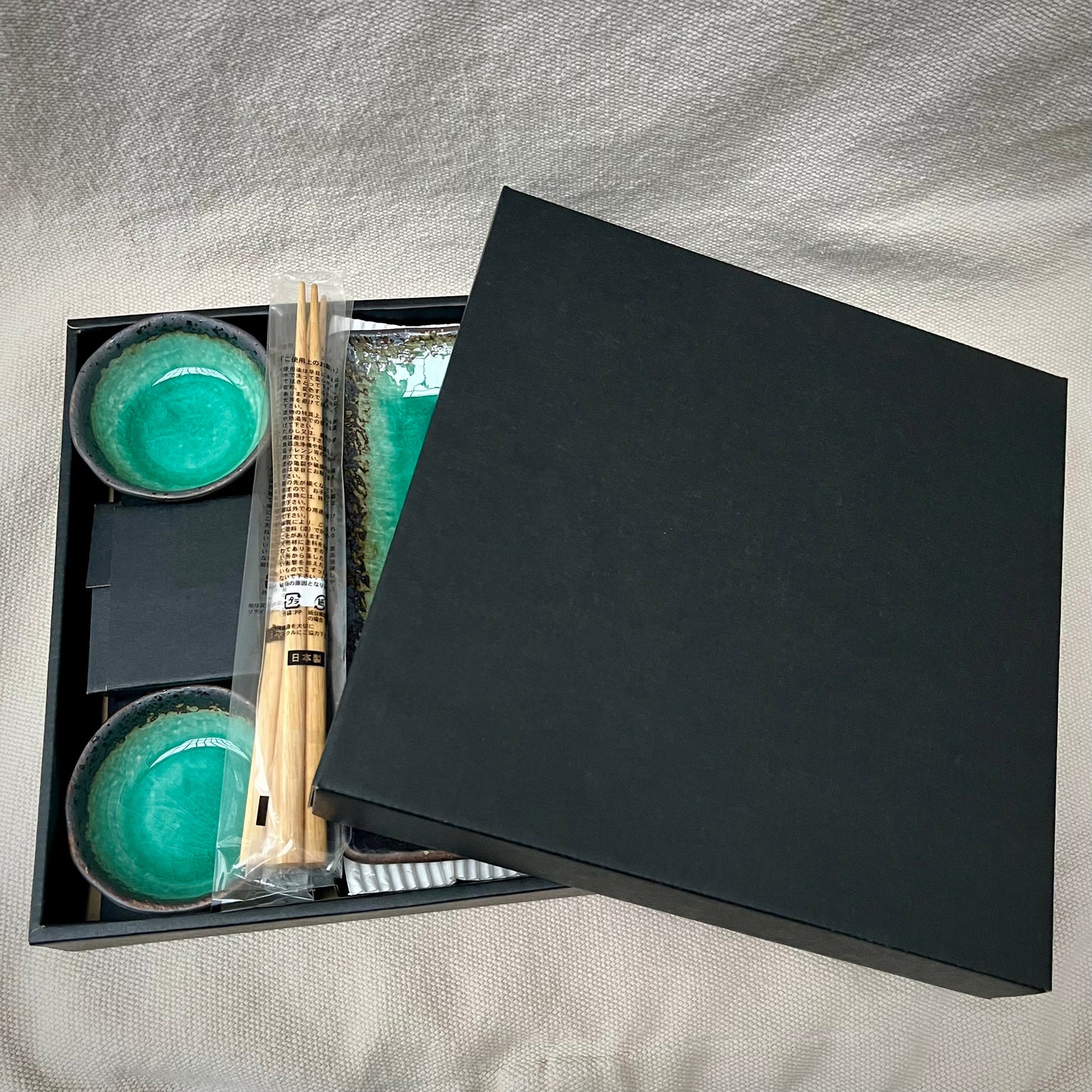 Sushi-set för två smaragd-grön