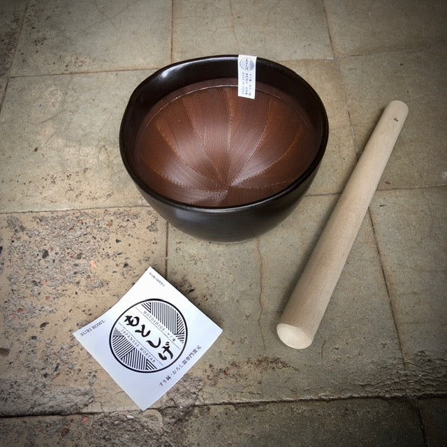 Japansk mortel "Suribachi"