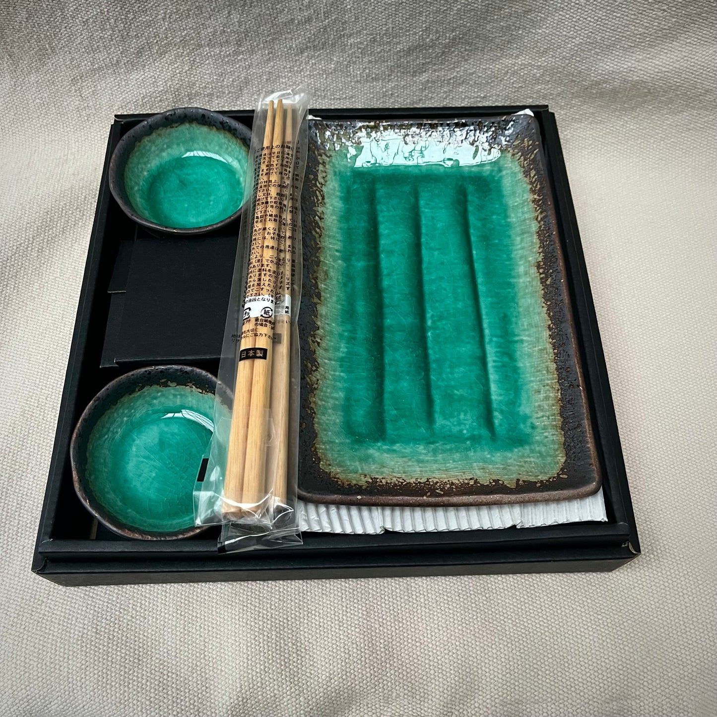 Sushi-set för två smaragd-grön