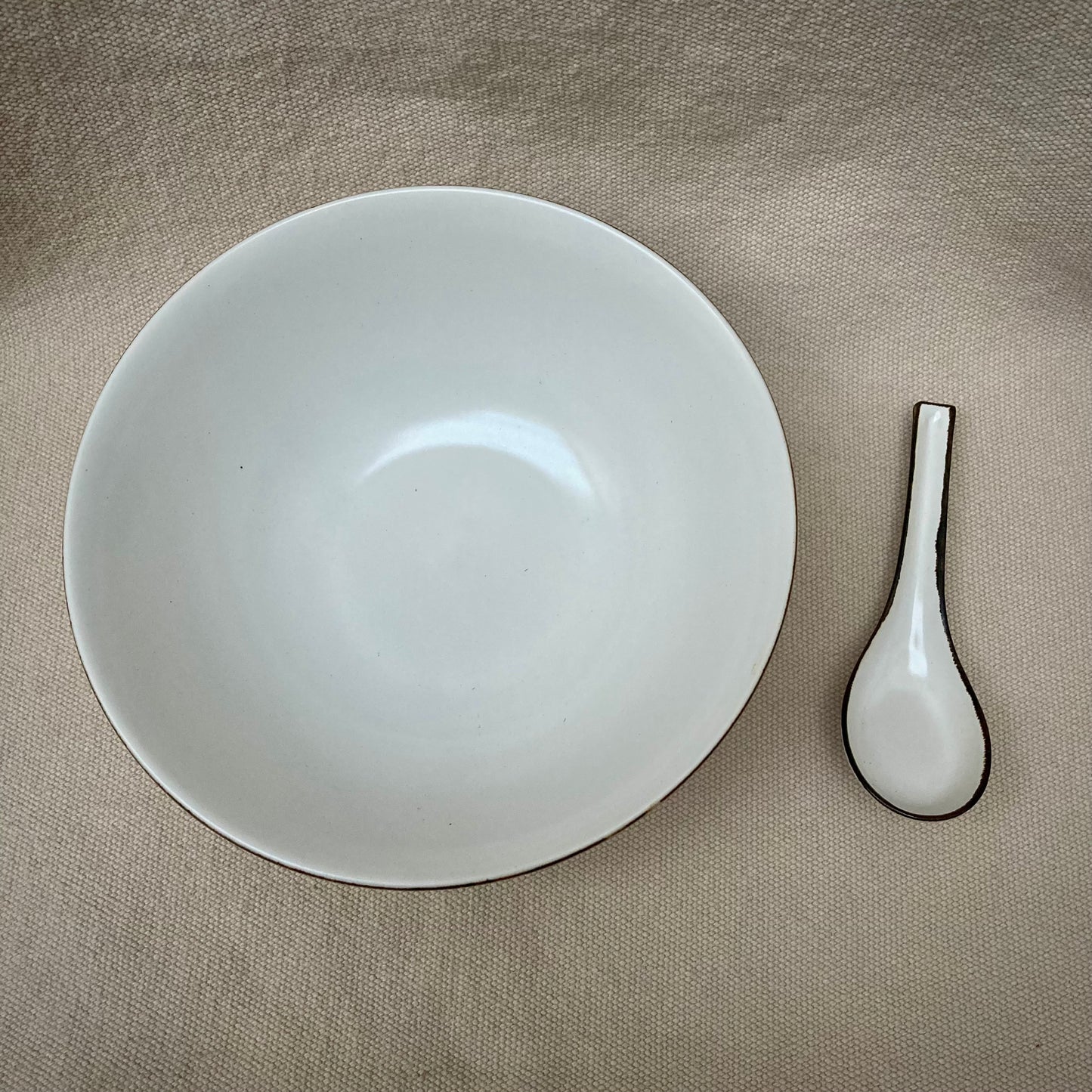 Ramenskål med sked - Vit - "SABIKOBIKI"